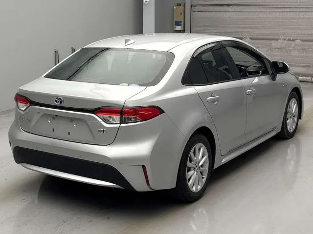 2021 TOYOTA COROLLA S SILVER