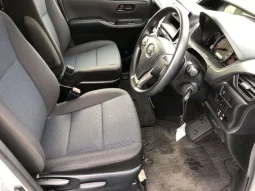 2021 TOYOTA NOAH X PACKAGE NON-HYBRID