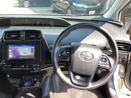 2021 TOYOTA PRIUS S PACKAGE HYBRID