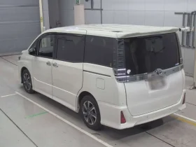 2021 TOYOTA VOXY ZS KIRAMEKE