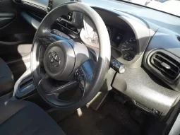 TOYOTA YARIS G HYBRIDE 2021