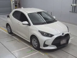 2021 TOYOTA YARIS X HYBRIDE