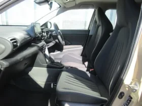 2021 Yaris Cross X Hybrid Beige