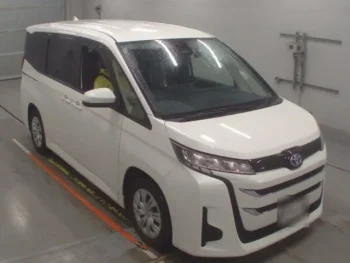 Toyota Aqua Price in Bangladesh: A Lowest Budget Hybrid Car