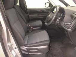 2022 Toyota Noah X Hybrid Silver | Spacious Family MPV BD