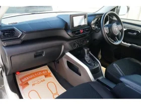 2022 Toyota Raize X Hybrid Black