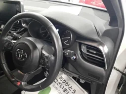 C-HR S GR SPORTS 2021 WHITE HYBRID