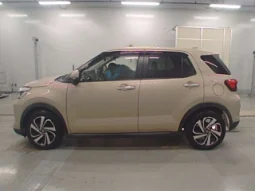 TOYOTA RAIZE Z PACKAGE HYBRID BEIGE 2021
