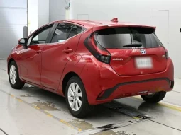 TOYOTA AQUA Z 2021 RED HYBRID