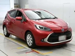 TOYOTA AQUA Z 2021 RED HYBRID