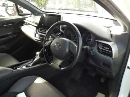 TOYOTA C-HR G 2021 PEARL HYBRID