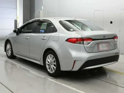 TOYOTA COROLLA S 2021 SILVER HYBRID