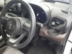 TOYOTA YARIS CROSS Z 2021 PEARL HYBRID