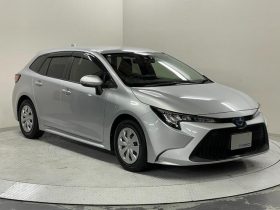 Toyota Corolla Touring GX 2021 Hybrid Silver