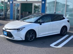 Toyota Corolla Touring WXB 2021 Hybrid White