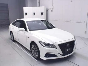 Toyota Crown 2020 Hybrid S Elegance Pearl White