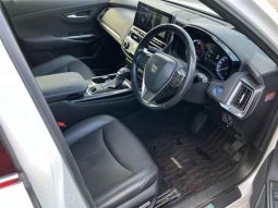 Toyota Crown RS Advance 2021 Pearl White Hybrid