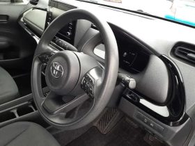 2021 Toyota Aqua X package Hybrid