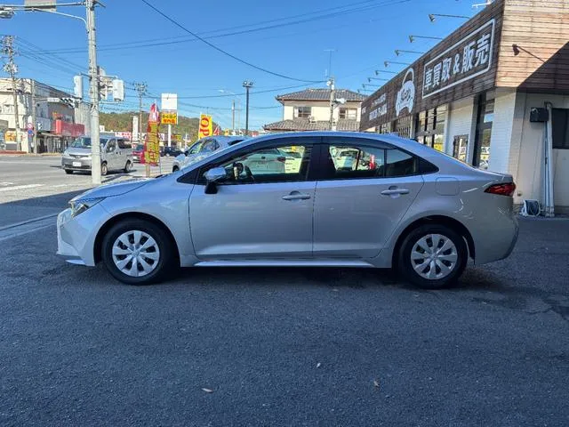 TOYOTA COROLLA G 2022 NON HYBRID SILVER