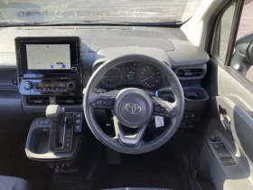 Toyota Sienta 2022 Hybrid G  Gray