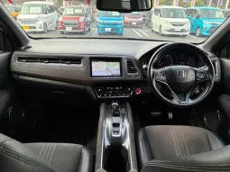2021 HONDA VEZEL HYBRID RS HONDA SENSING WHITE
