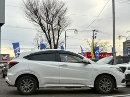 2021 Honda Vezel Z Hybrid White