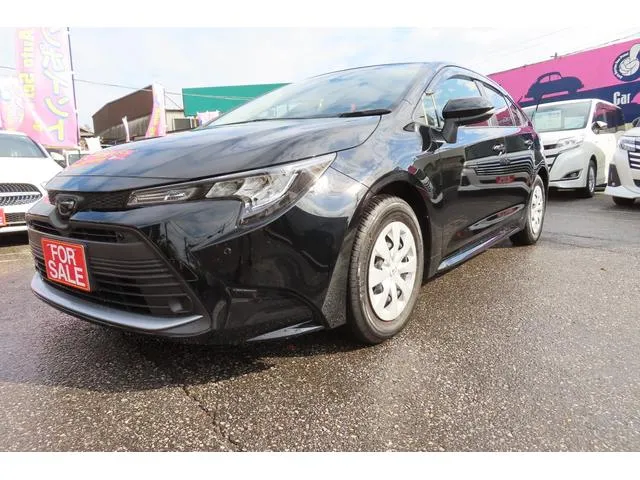 TOYOTA COROLLA G 2022 NON HYBRID BLACK