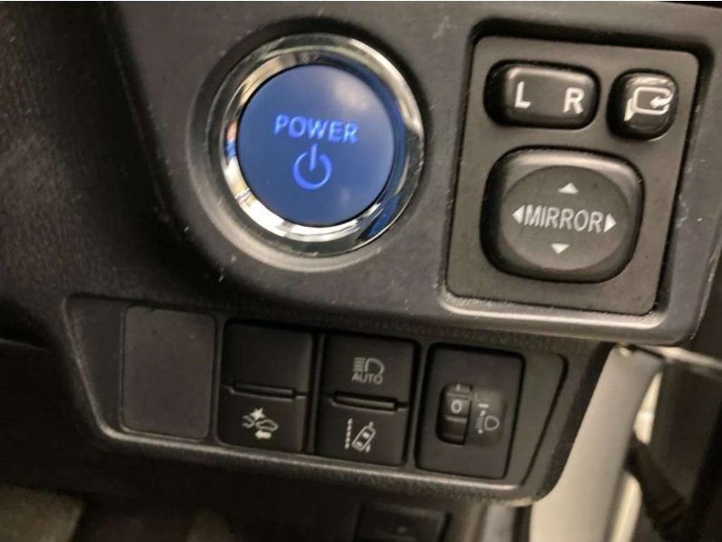 Toyota Axio 2021 Hybrid Ex Silver