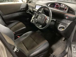 Toyota Sienta G Cuero 2021 Brown Non-Hybrid