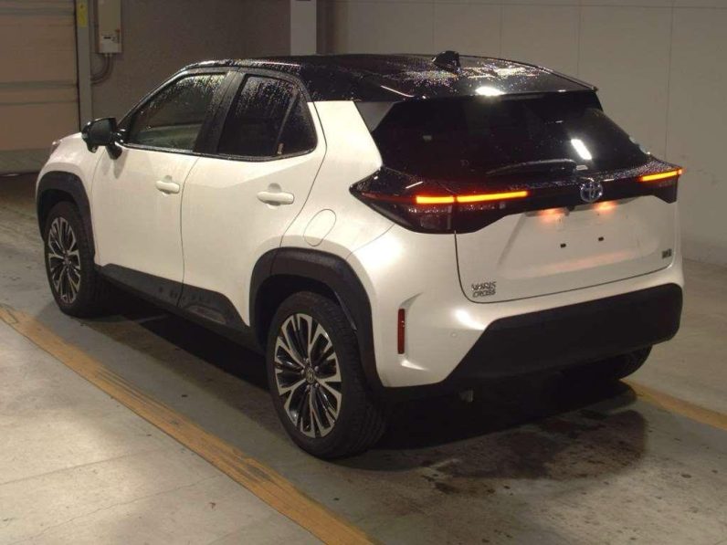 Toyota Yaris Cross 2021 Hybrid Z Pearl Two Tone