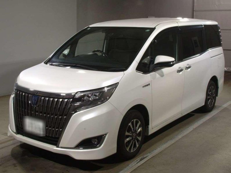 2021 Toyota Esquire Hybrid White
