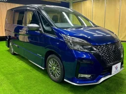 NISSAN SERENA BLUE e-Power HYBRID 2021