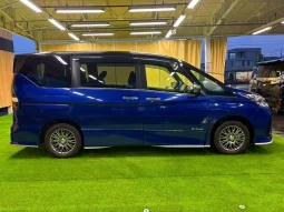 NISSAN SERENA BLUE e-Power HYBRID 2021