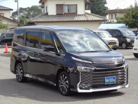 TOYOTA VOXY S-Z 2022 HYBRID