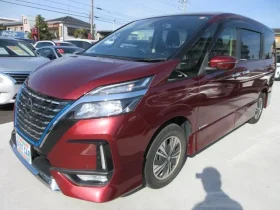 RED NISSAN SERENA e-Power HYBRID 2021
