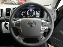 TOYOTA HIACE SUPER GL DARK PRIME II