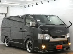 TOYOTA HIACE SUPER GL DARK PRIME II