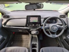 Toyota Aqua X 2021 Hybrid Red