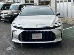 Toyota Crown 2024 Hybrid Z Silver