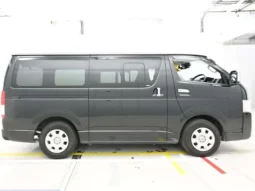 2021 TOYOTA HIACE DX GL PACKAGE