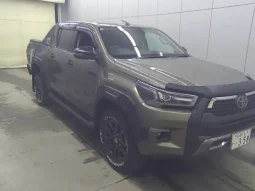 2024 TOYOTA HILUX Z PACKAGE