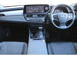 Lexus ES300H 2023 Version L Hybrid Black