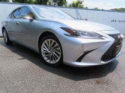 Lexus 2023 ES 300h Hybrid Version L Titanium