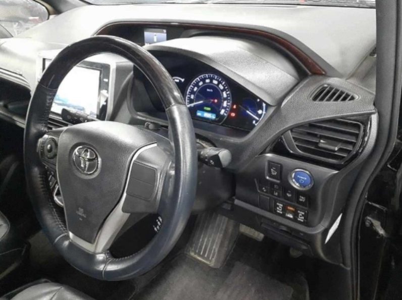 2021 Toyota Esquire GI Hybrid Black