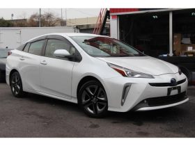 TOYOTA PRIUS S TOURING SELECTION 2021 HYBRID PEARL WHITE