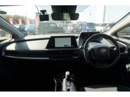 TOYOTA PRIUS U 2023 HYBRID PEARL WHITE