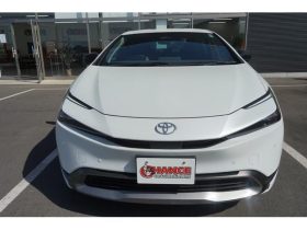 TOYOTA PRIUS U 2023 HYBRID PEARL WHITE