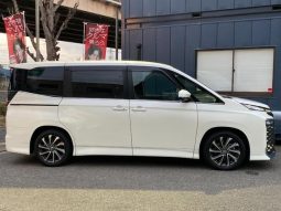 TOYOTA VOXY S-Z 2022 HYBRID PEARL WHITE