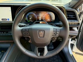 Toyota Crown 2023 New Shape Hybrid Z Pearl White