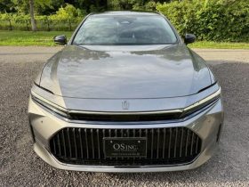 Toyota Crown 2024 Hybrid Z Grey